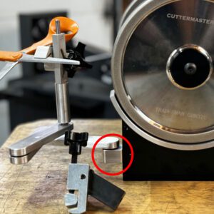 Bracket-to-mount-Scissor-sharpening-arm