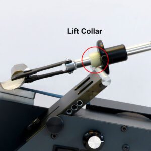 Self centering knife jig lift collar for deburring