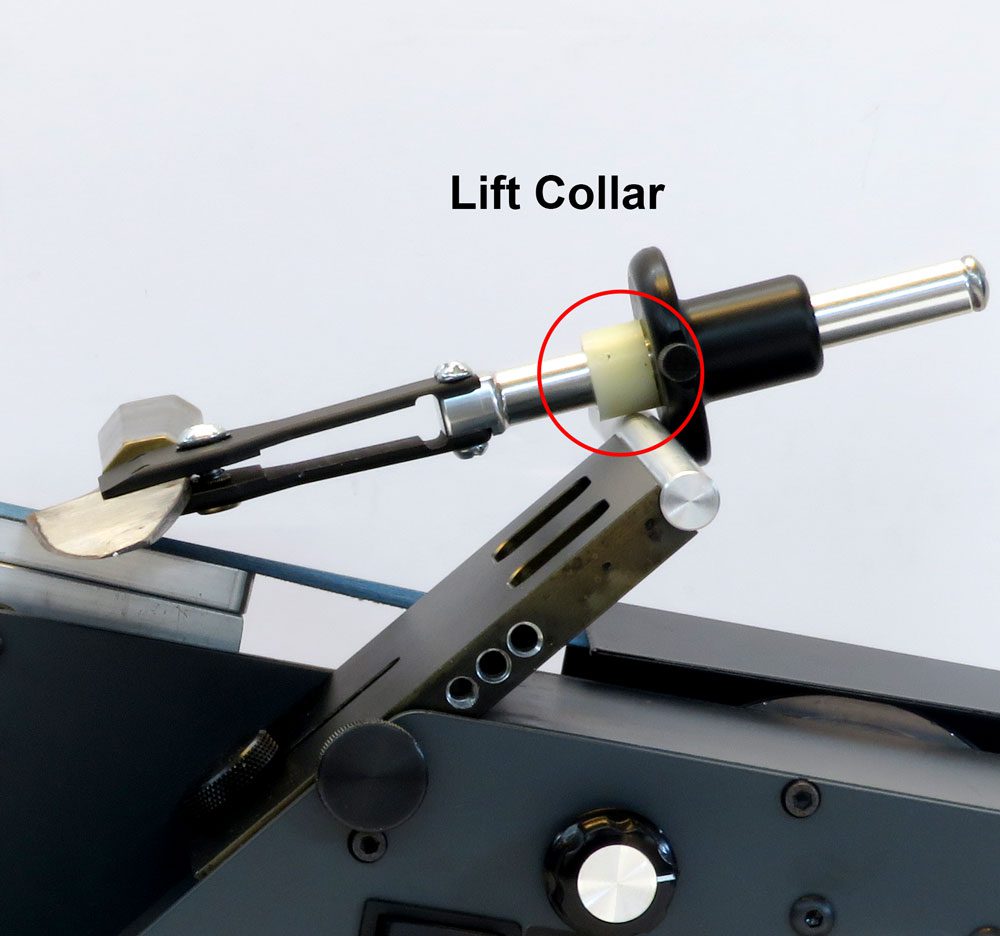 Self centering knife jig lift collar for deburring
