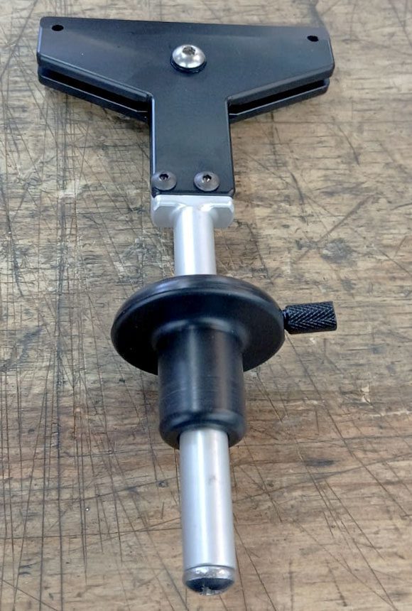 Wide Jaw Self Centering Knife Jig for Long Knives